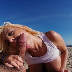 Blondie Fesser in 'Bangbros' Bubble-butt Beach (Thumbnail 589)