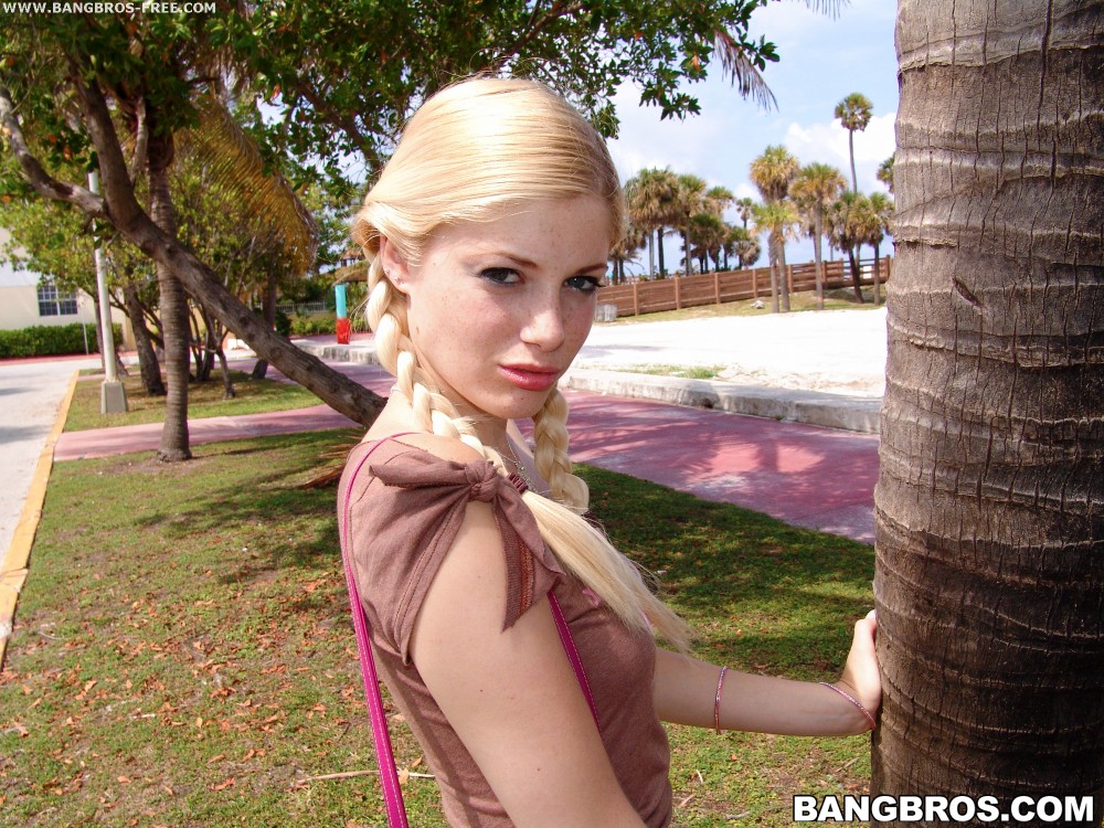Bangbros 'Some big dick outdoors' starring Charlotte Stokely (Photo 8)