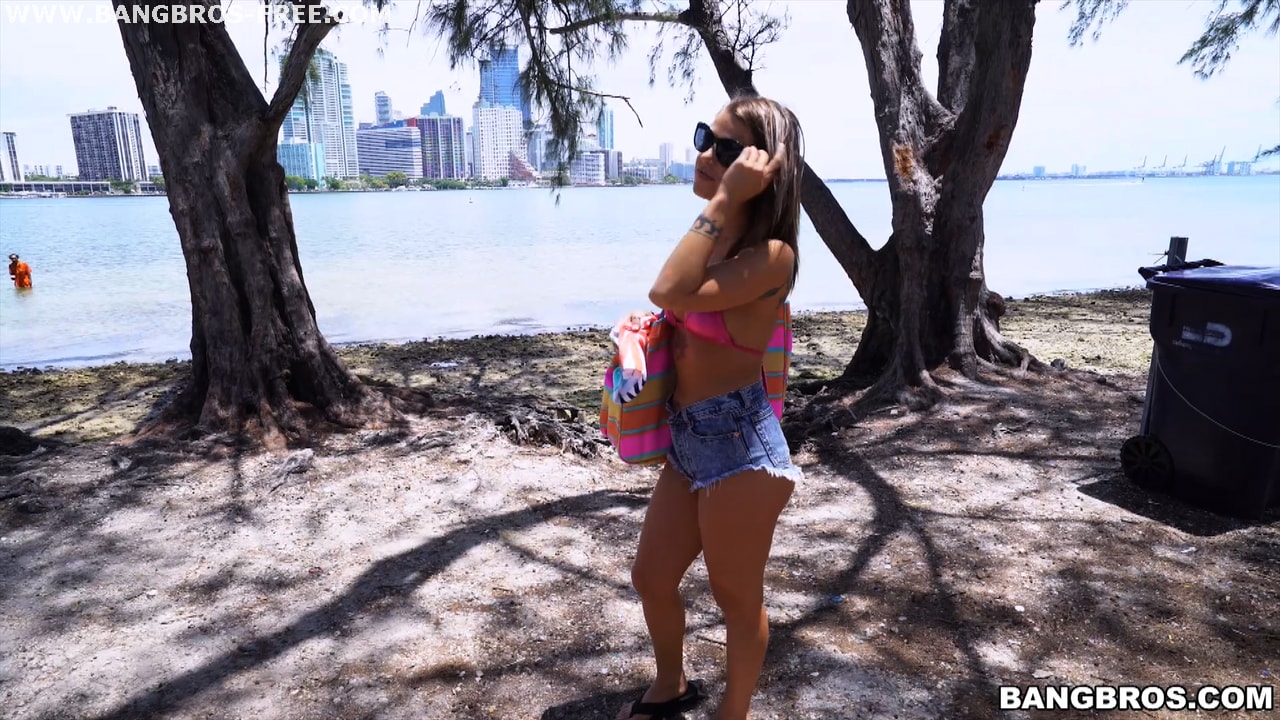 Bangbros 'Naughty Fun In Miami' starring Evelin Stone (Photo 96)