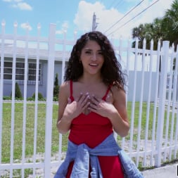 Gabriela Lopez in 'Bangbros' Fucking The Hottest Flower Girl (Thumbnail 44)