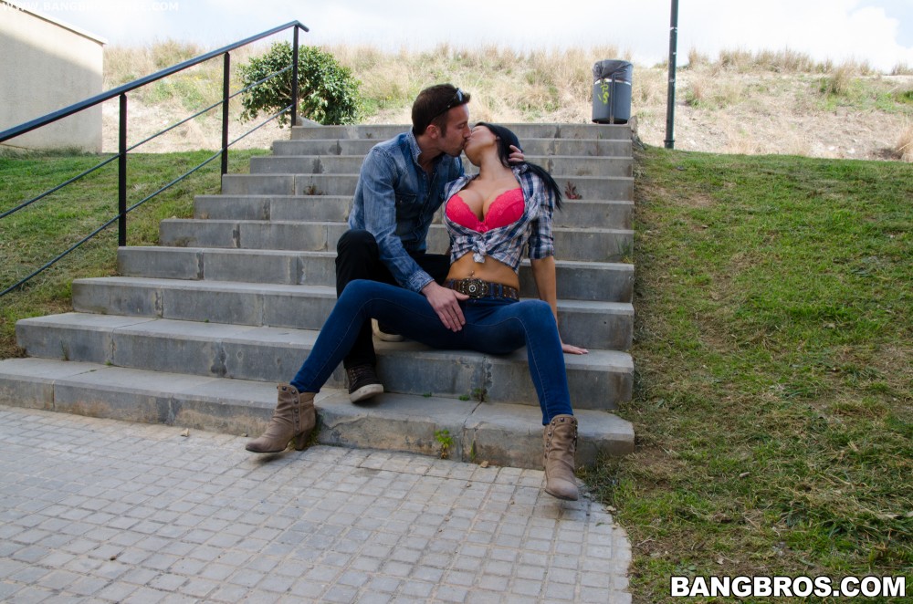 Bangbros 'Busty British babe swallows a load' starring Jasmine Jae (Photo 77)