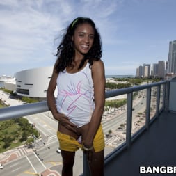 Jasmine Rios in 'Bangbros' Flash The Homeless (Thumbnail 9)