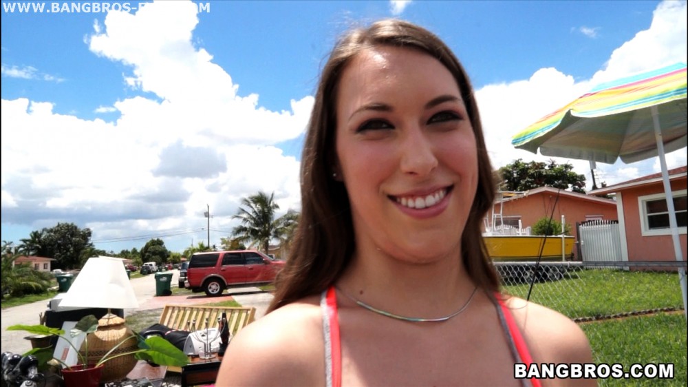 Bangbros 'Pretty amateur fucked after a crash' starring Kimber Lee (Photo 363)